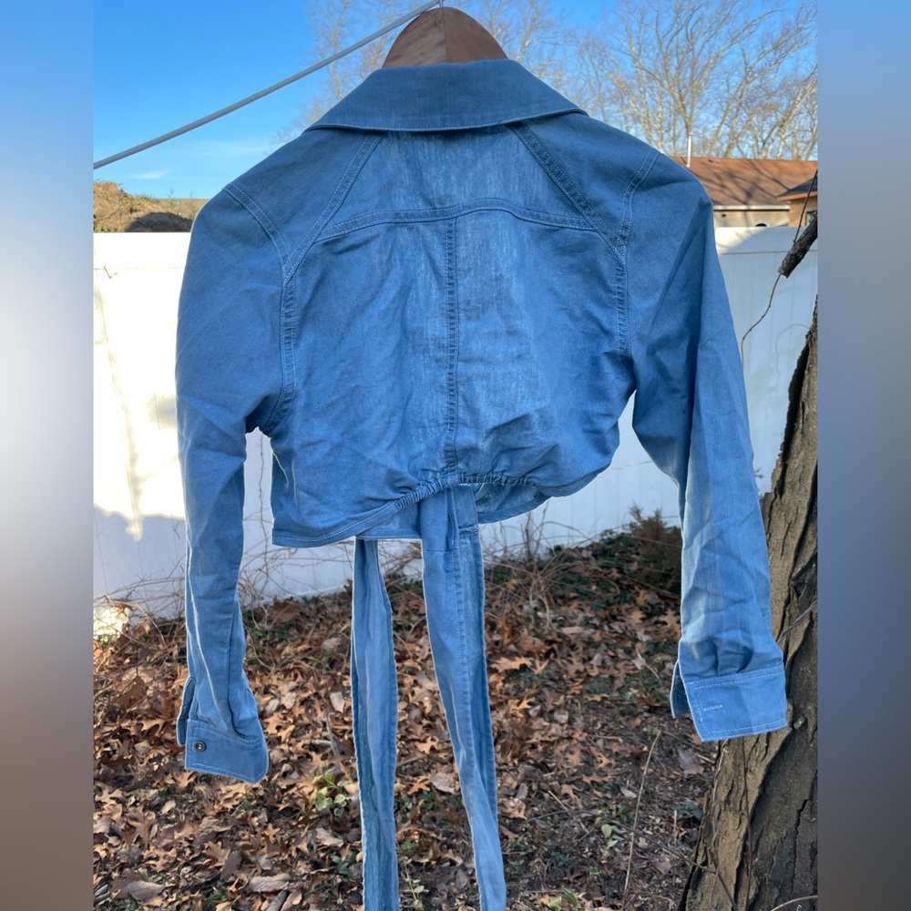 Weekend denim wrap top - Picture 2 of 7